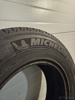 Letní pneu 225/70 R 15 C - 4