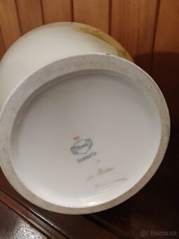 Váza s růžemi - 4