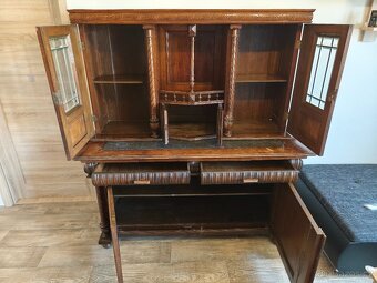 Starožitný příborník - 4