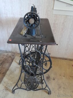Šicí stroj Singer - 4