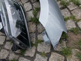 skoda superb 3,kompletni predek - 4