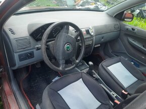 Škoda Fabia. 1.2HTP, 47.kw, r.v. 2003 - 4