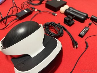 PS Virtuální realita (PS VR) - PS4/5, komplet + 2 ovladače - 4