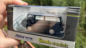 Škoda 1203 pohrebná služba 1/43 (1. edícia) ABREX - 4