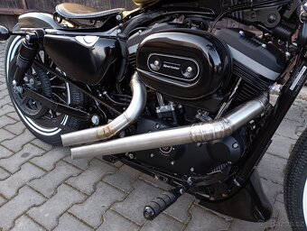 Harley Davidson Sportster Iron 883 - 4