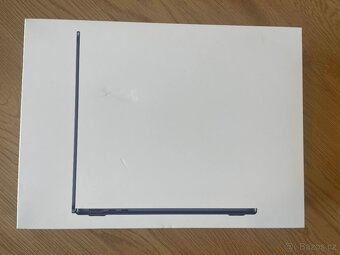 MacBook Air 2022 – 100% stav baterie, jako nový, záruka - 4