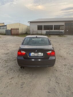 BMW e90 325i - 4