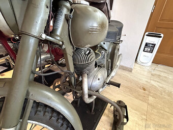 Jawa 250 "Švéd", typ 553-03, 1960 - 4
