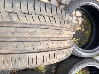 Continental 225/40 R18 - 4