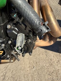 Kawasaki Z650 50kw rv:2023/4 HAVAROVAMNE - 4
