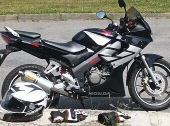 Honda CBR 125R 4T, r. 2006 – po servisu, spolehlivá motorka - 4