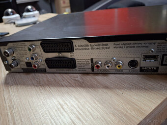 Panasonic DMR-EX768 s HDD 160GB a nefunkční mechanikou - 4