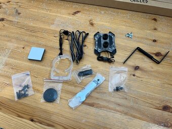 Komplet Custom voda pro AM5/AM4 Bykski//vč.pomůcek/Nepoužité - 4