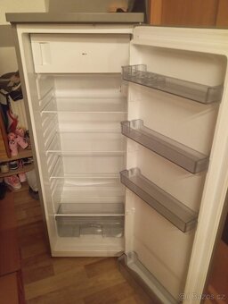 Prodám lednici - plně funkční - 4