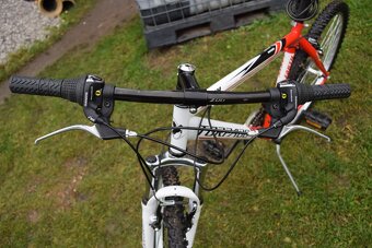 Horské jízdní kolo, odpružená vidlice - 4