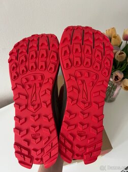 Altra lone peak 9 - 4