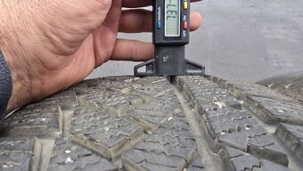 Zimní pneu 225/55/16 Continental - 4