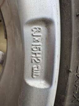Hyindai I10 185/55R15 - 4