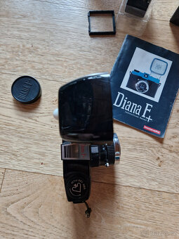 Lomograph Diana F+ Black Jack - 4