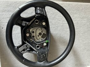 Volant volvo xc90 2007 - 4