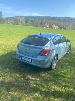 Chevrolet cruze 1.6i - 4