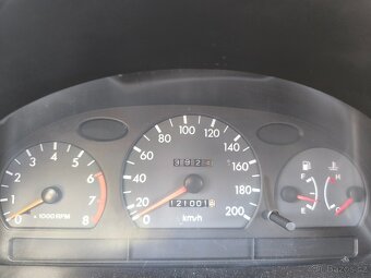 Hyundai Accent najeto 120 000 km - 4