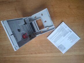 Prostorový termostat Siemens Landis & Staefa QAA 50 - 4