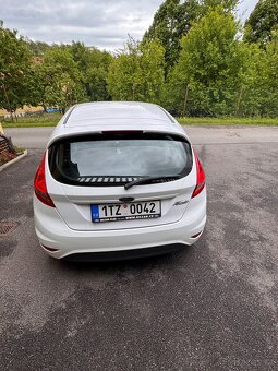 Ford Fiesta 1.2 benzín 60kW 2009 - 4