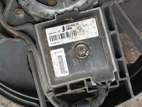 PEUGEOT 407 COUPE 2,7HDI, CITROEN C6 VENTILÁTORY S REGULAC - 4