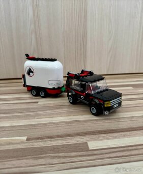LEGO City 7635 Terénní vůz s přívěsem - 4