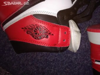 Pánské boty Nike Air Jordan 1 MID, velikost 44. - 4