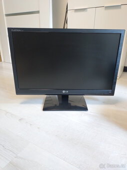 PC mini set Ryzen 2200G + ZDARMA Monitor LG - 4