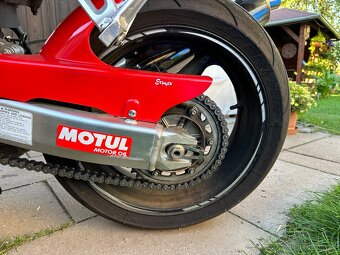 Honda CBR 600F - 4