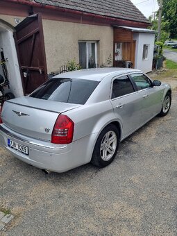 Prodám Chrysler 300C 3.5 V6 - 4