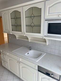 Venkovská kuchyně s vestavěnými spotřebiči, 5471 - 4