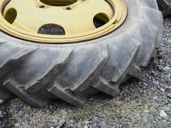Kola s pneu šípáky Barum 8,3.8-20 - 4