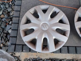 Kryty kol Suzuki Swift 15 sada - 4