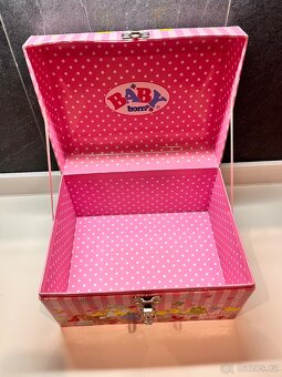 Truhla baby born - 4