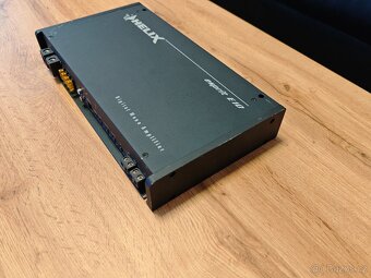 Zesilovač do auta Helix E10 - 4