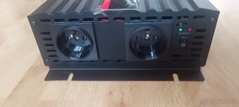 Měnič čistý sinus 12V 2500W / 5000W - 4