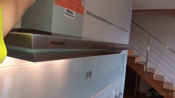 Kuchyňská linka včetně spotřebičů Miele - 4