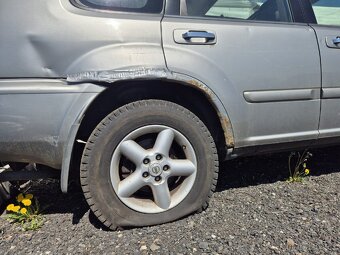 Nissan x-trail 2,2 DCI 84 kW - 4
