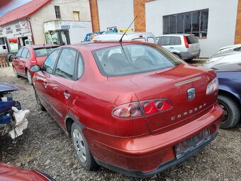 SEAT CORDOBA 1.2 - 4