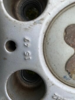 5x120 r15 - 4