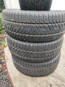 Zimní pneu Pirelli 235/60 R17 245/40 R21 R18 R19 R23 - 4