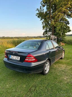 Mercedes Benz W203 C180 - 4