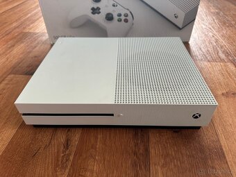 Xbox One S 500gb - 4