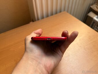 Apple iPhone 8 Plus 64GB Product RED - 4