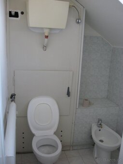 Pronájem garsoniery v rodinném domě Masarykova čtvrt - 4