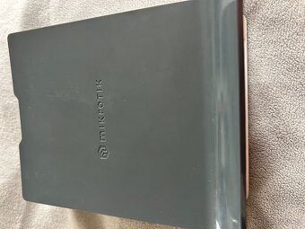 Pouzdro s BT klávesnici a myši pro iPad 9 - 4